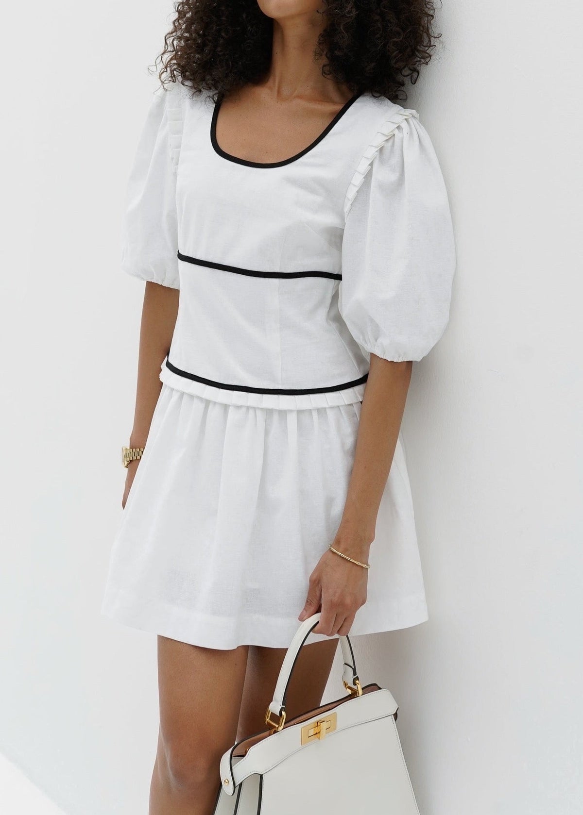 Vestido de lino Issey con contraste | Blanco y negro