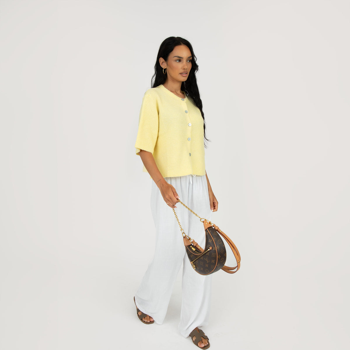 Short-sleeve knitted cardigan