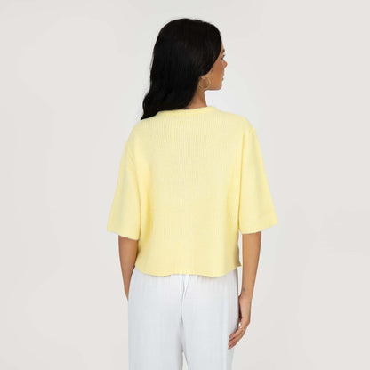 Short-sleeve knitted cardigan