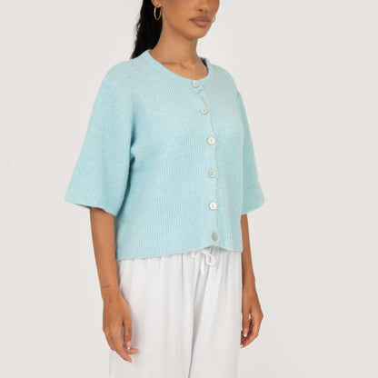 Short-sleeve knitted cardigan