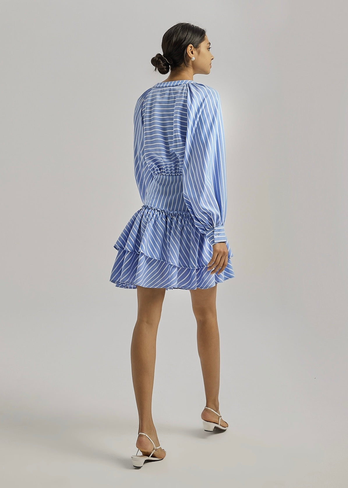 Vestido de día de rayas y volantes Alyson | Azul/Blanco