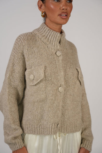 Oversized Cardigan "CozyGlam"