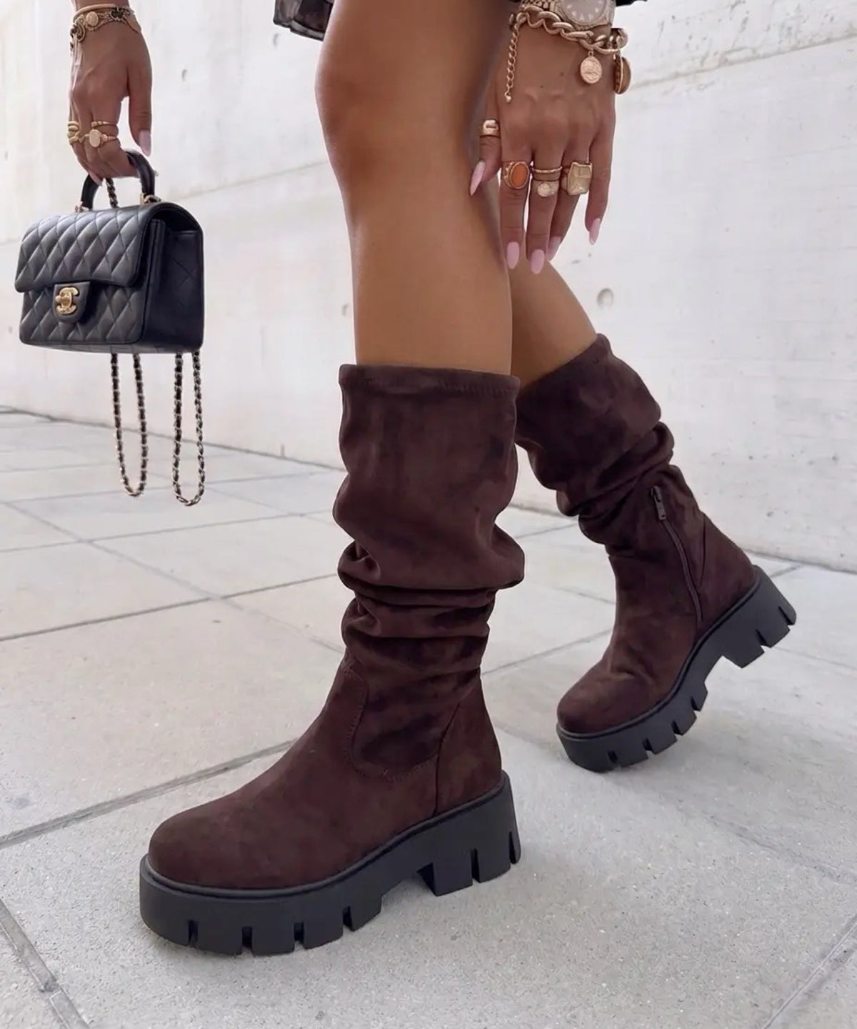 Botas de ante Asha marrones
