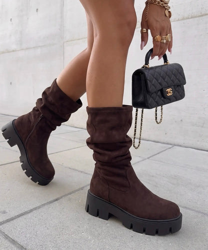 Botas de ante Asha marrones