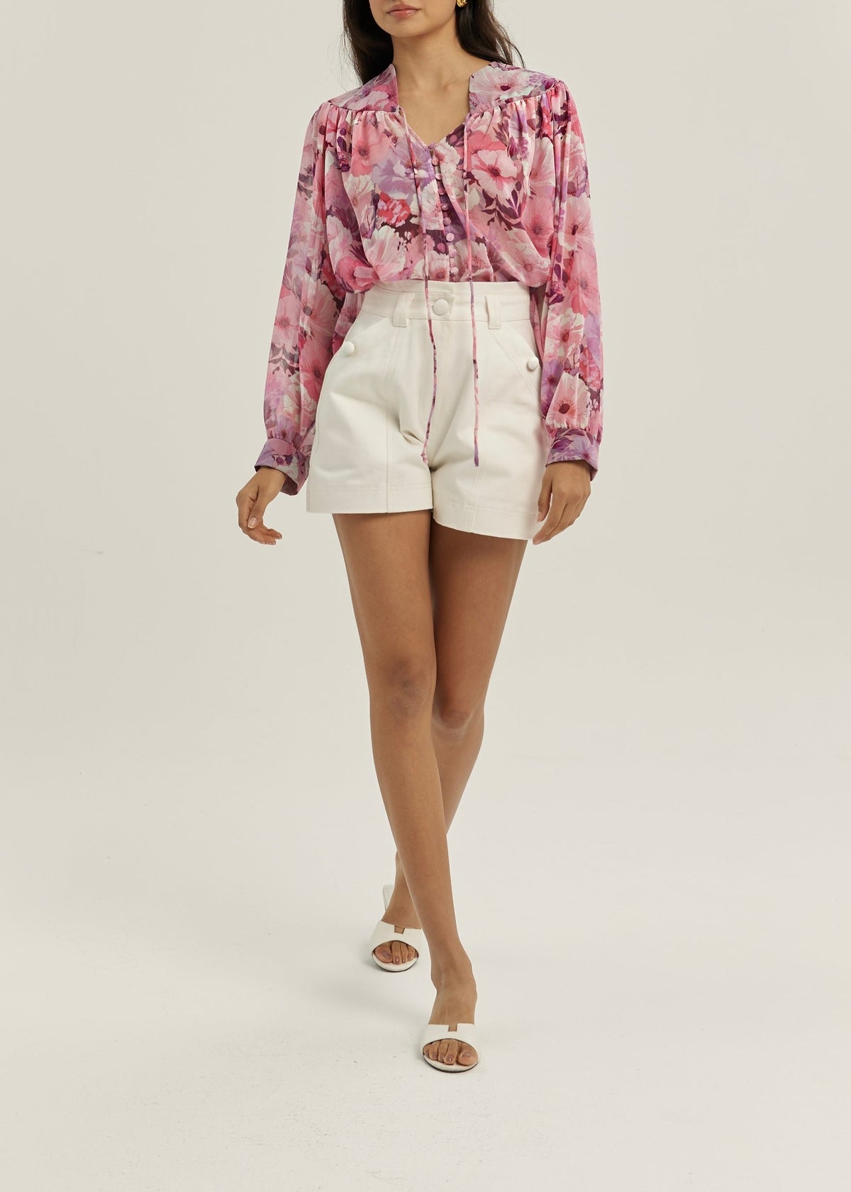 Blusa floral Chantal con lazo en el cuello | Rosa