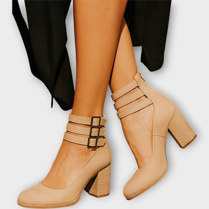Bianca | Tacones de tres tiras con tacón ancho