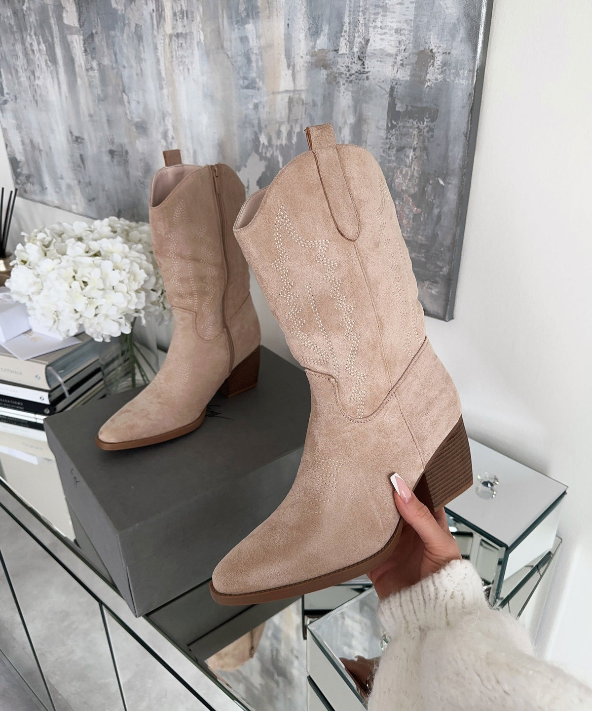 Botas cowboy Selenay beige midi