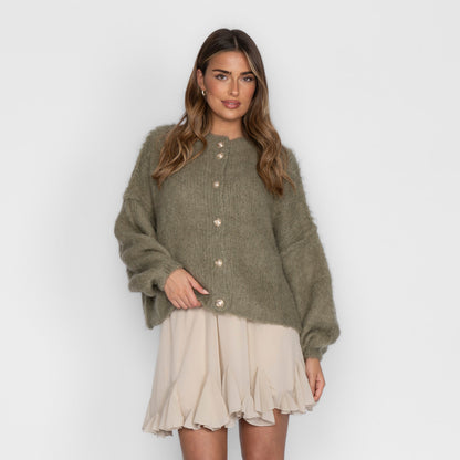 Oversized Cardigan Short "CozyGlam"