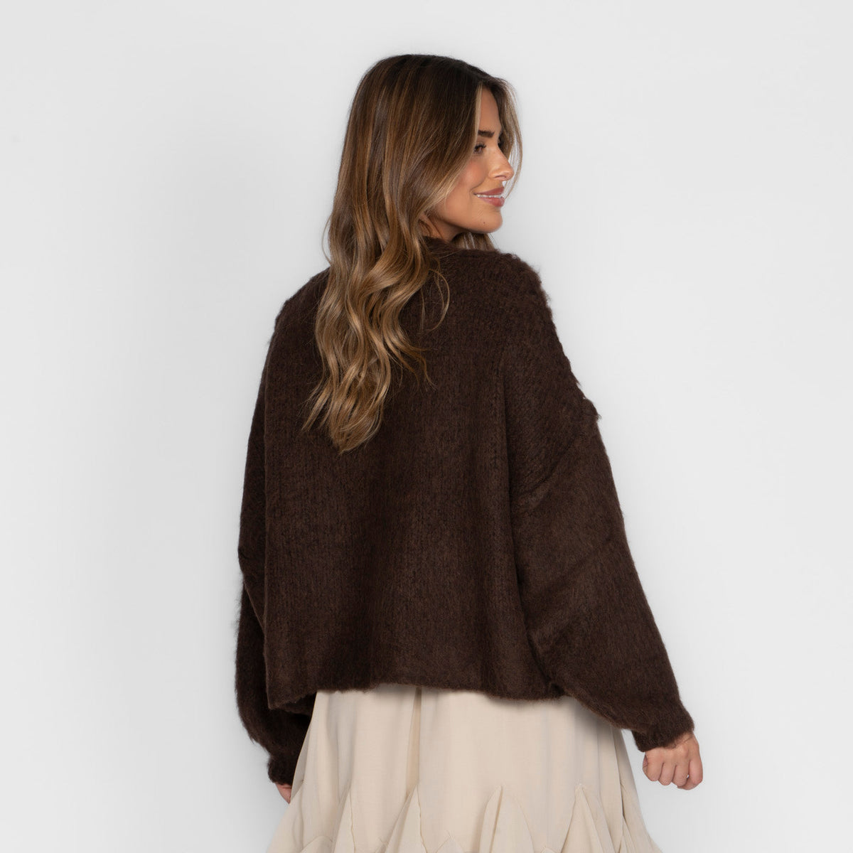 Oversized Cardigan Short "CozyGlam"