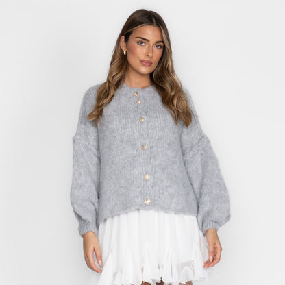 Oversized Cardigan Short "CozyGlam"