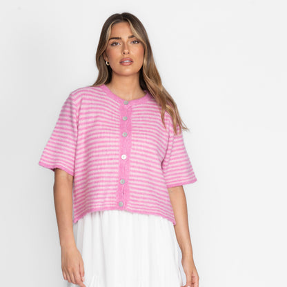 Short-sleeve knitted cardigan