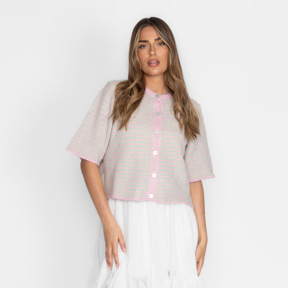Short-sleeve knitted cardigan