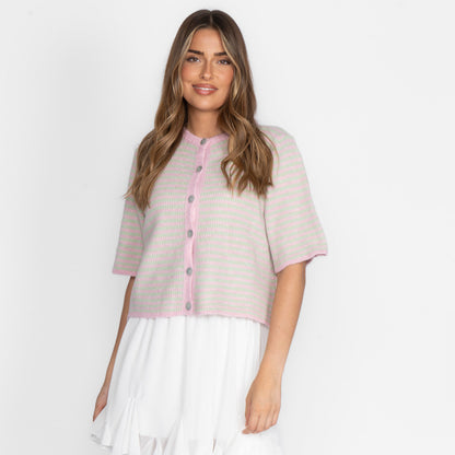 Short-sleeve knitted cardigan