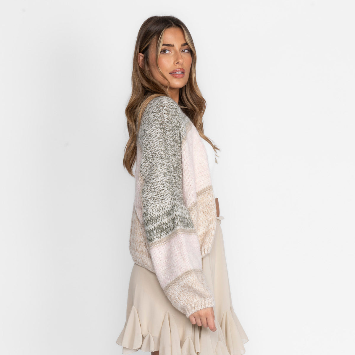 Oversized Cardigan Short "CozyGlam"