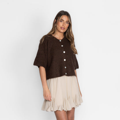 Short-sleeve knitted cardigan