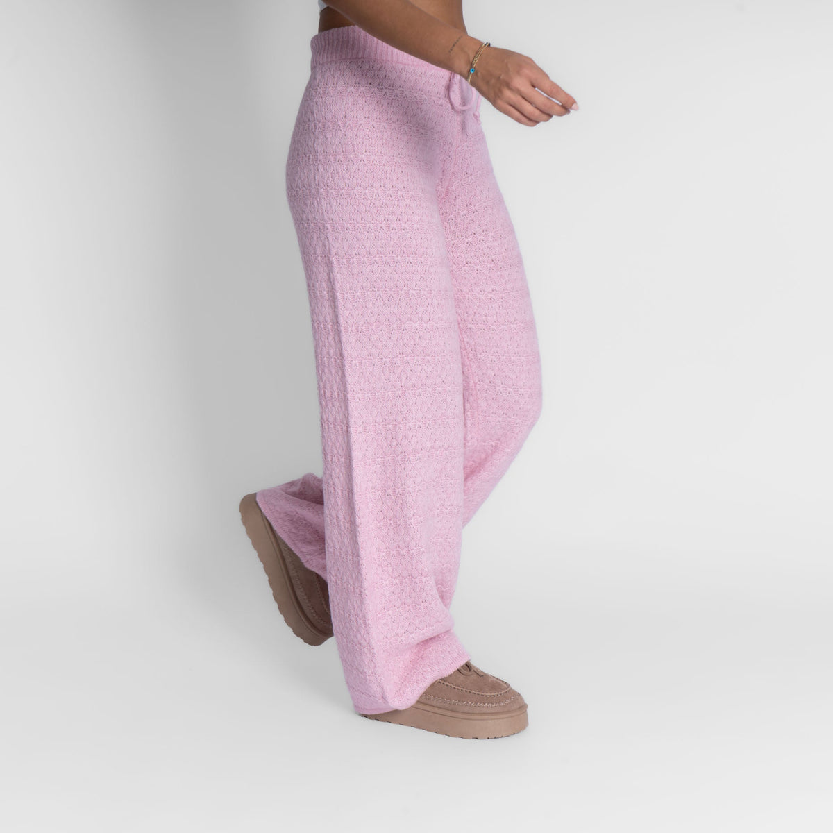 Pantalones anchos de punto acogedores