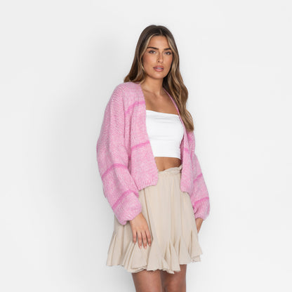 Oversized Cardigan Short "CozyGlam"