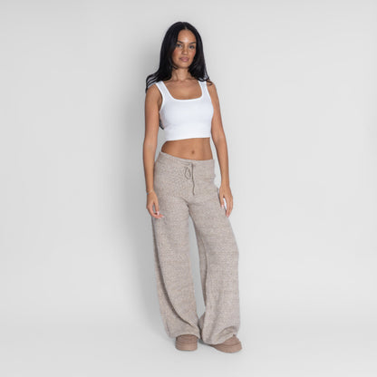 Pantalones anchos de punto acogedores