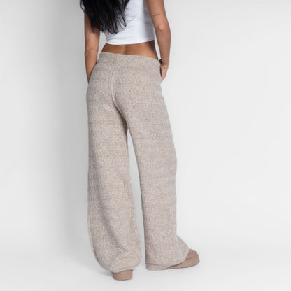 Pantalones anchos de punto acogedores