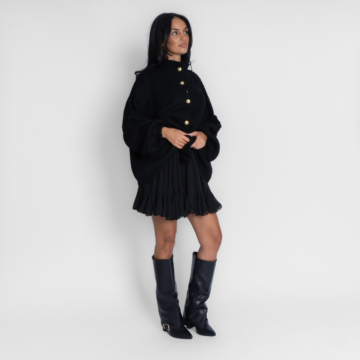 Botas elegantes con hebilla