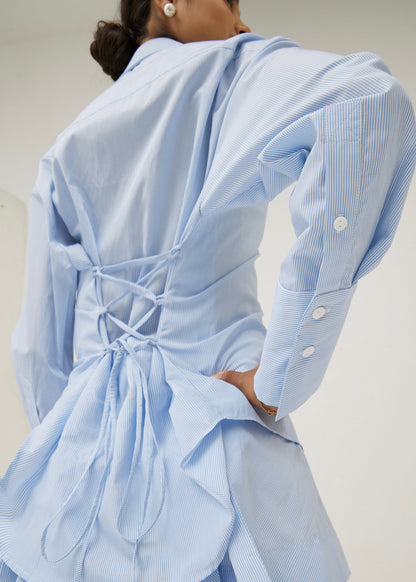 Camisa Reena con lazo trasero y cintura ajustable | Azul/Blanco