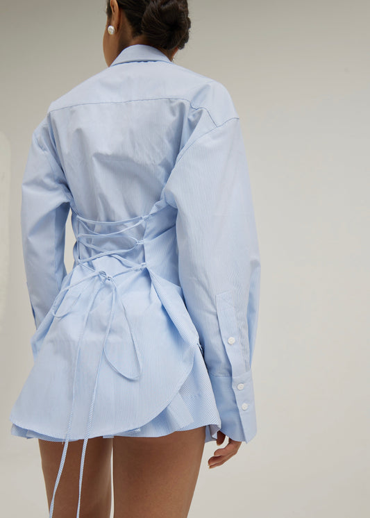 Camisa Reena con lazo trasero y cintura ajustable | Azul/Blanco