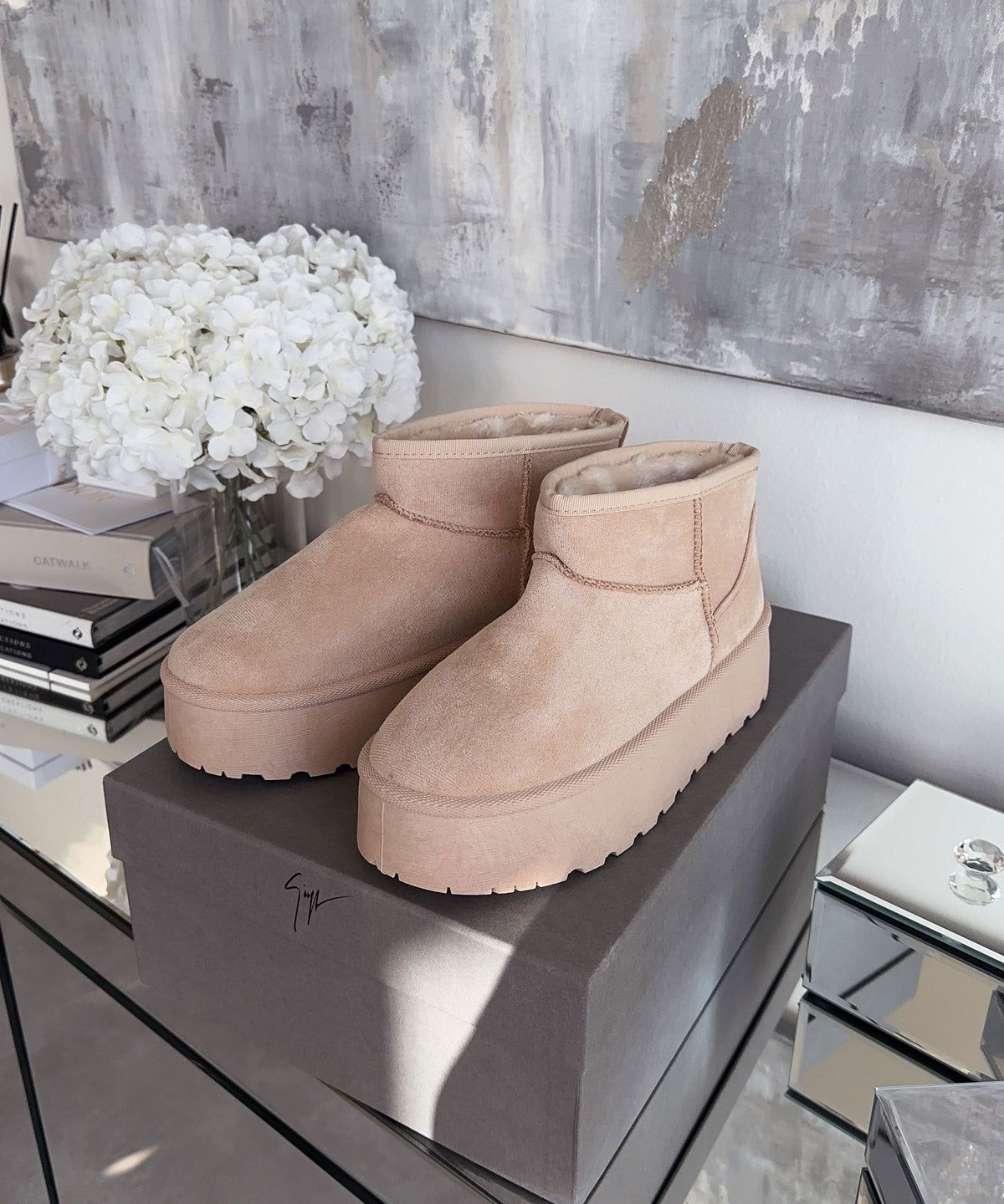 Botas de plataforma forradas Nina beige