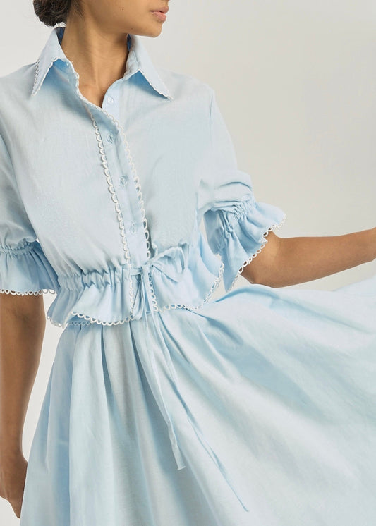 Camisa Layley con lazo en la cintura y ribete | Azul pastel