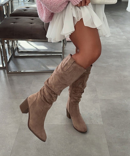 Bota Betty color topo