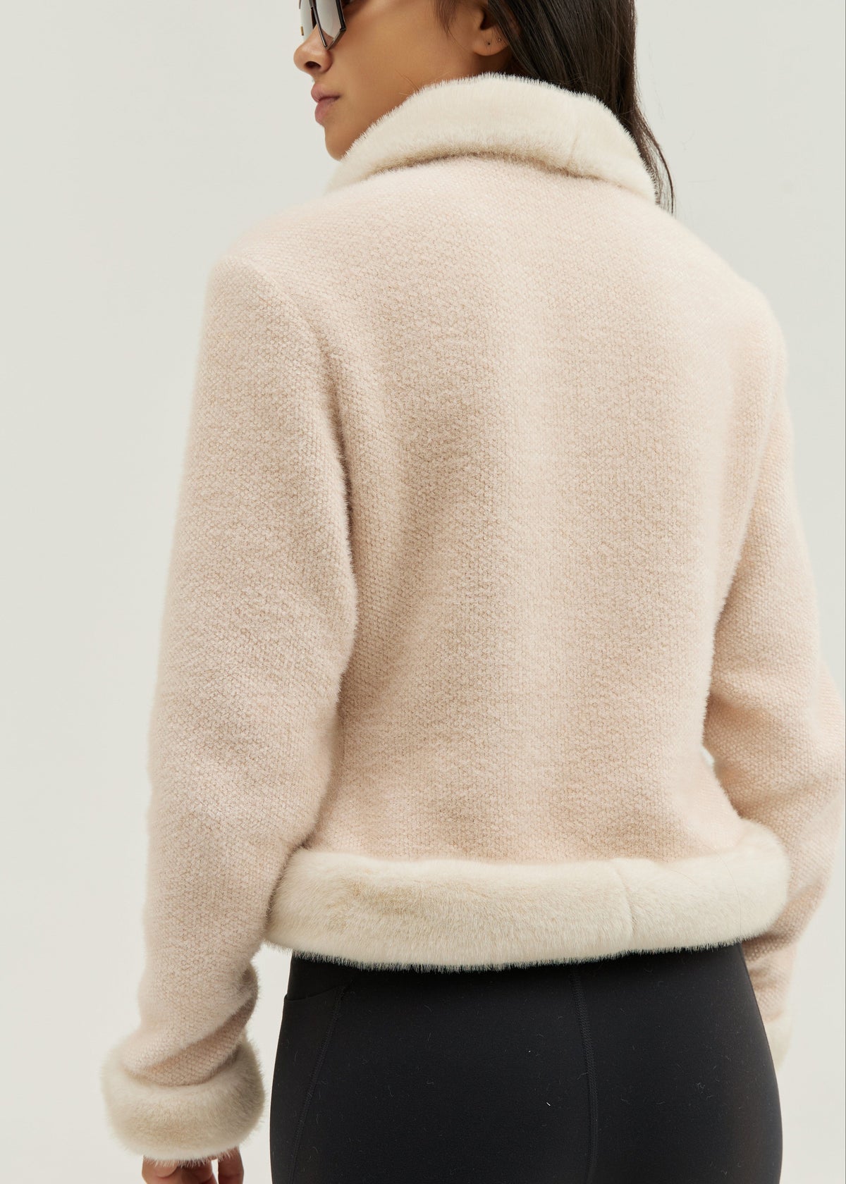 Chaqueta Lourdes con ribete de piel | Champán