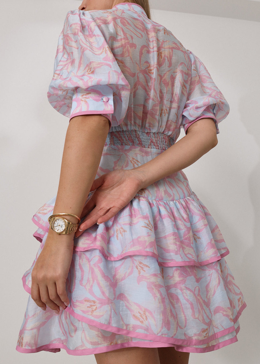 Vestido de volantes escalonados Patriza | Mezcla de tonos pastel
