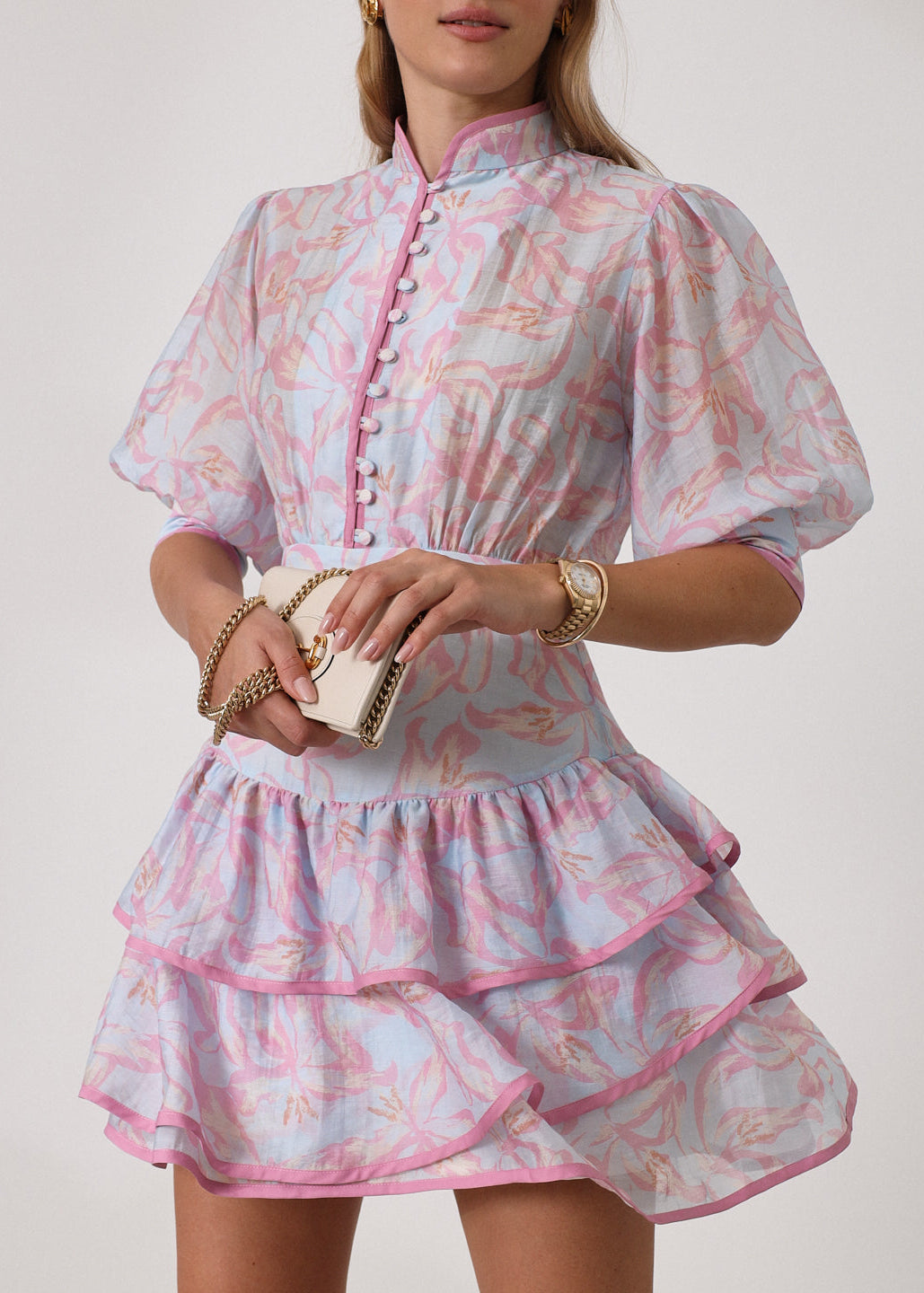 Vestido de volantes escalonados Patriza | Mezcla de tonos pastel