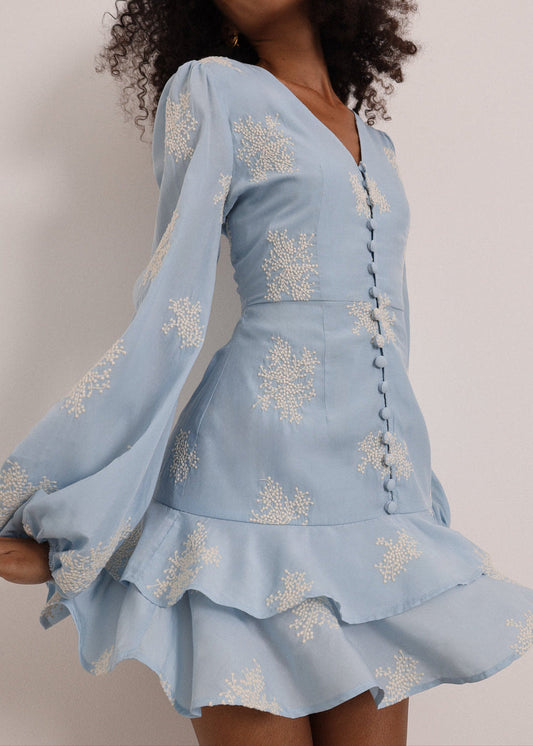 Vestido de día Mia con volantes bordados | Azul