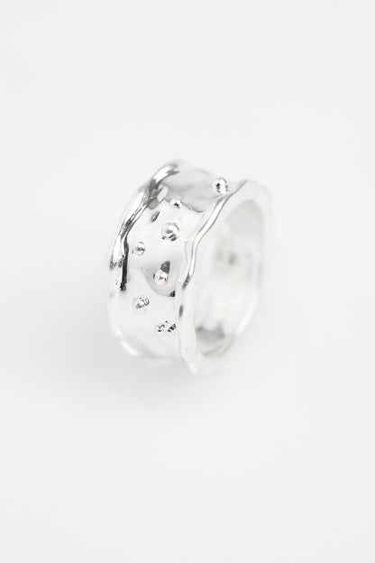 Anillo de puntos irregulares