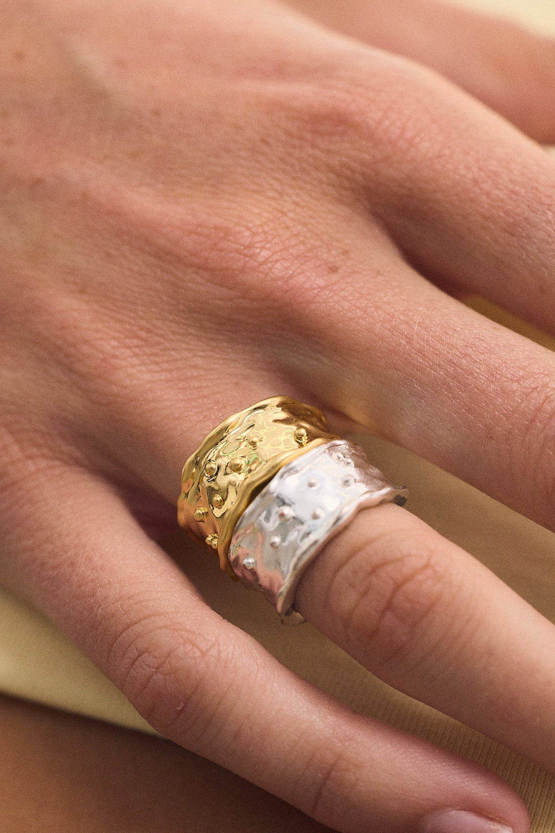 Anillo de puntos irregulares
