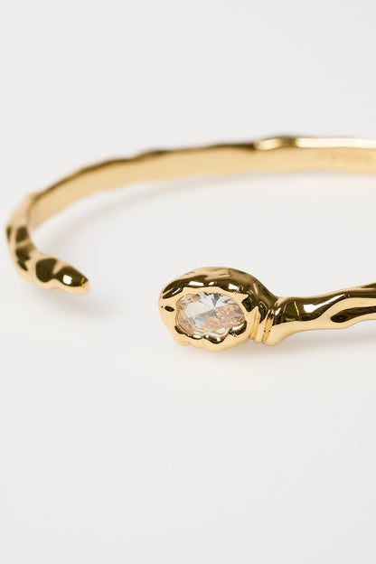 Pulsera de circonitas irregulares