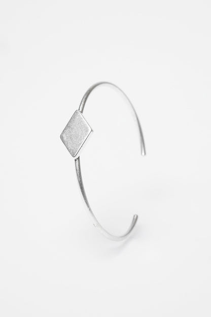 Brazalete de rombos