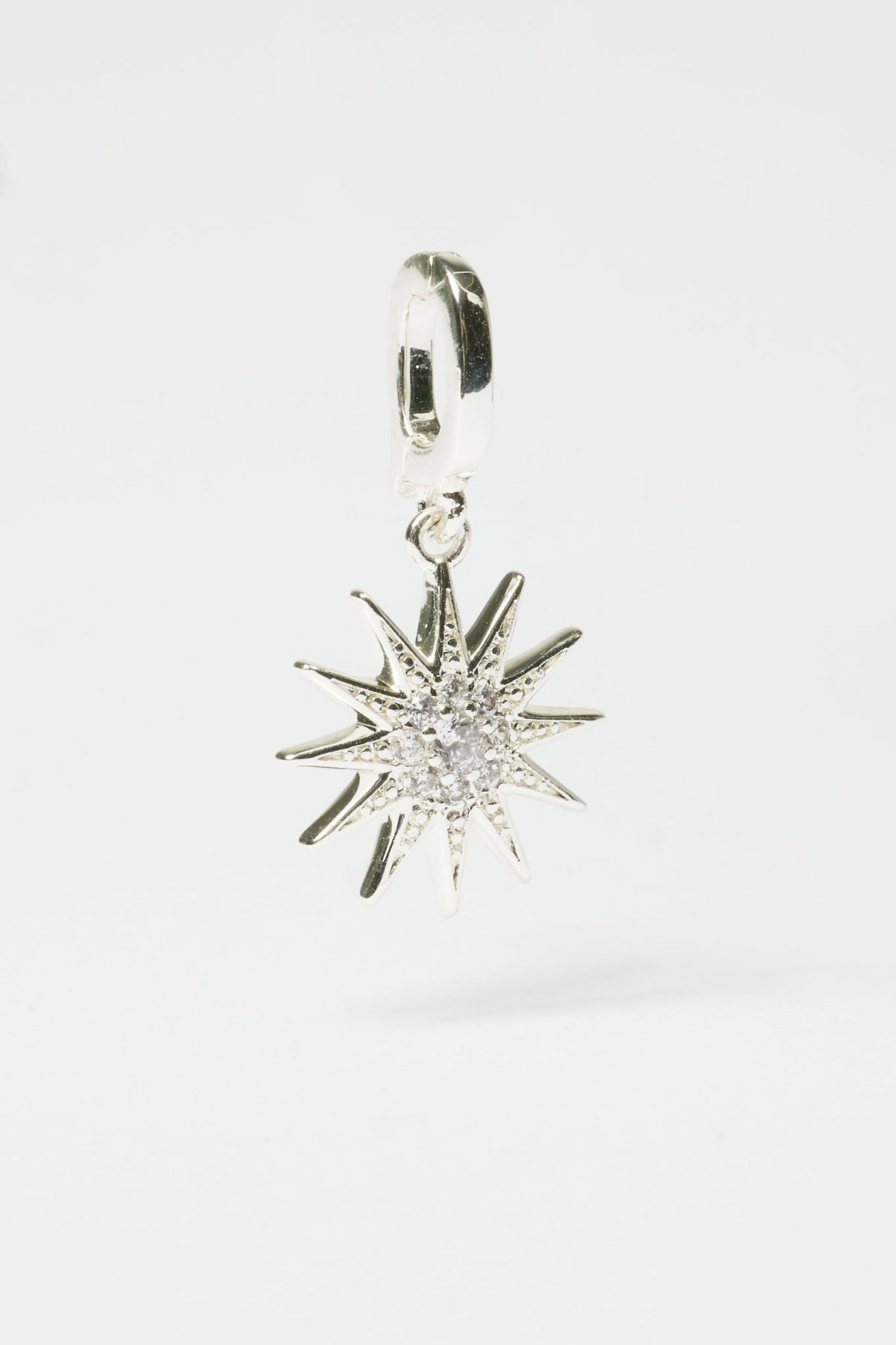 Dije de estrella
