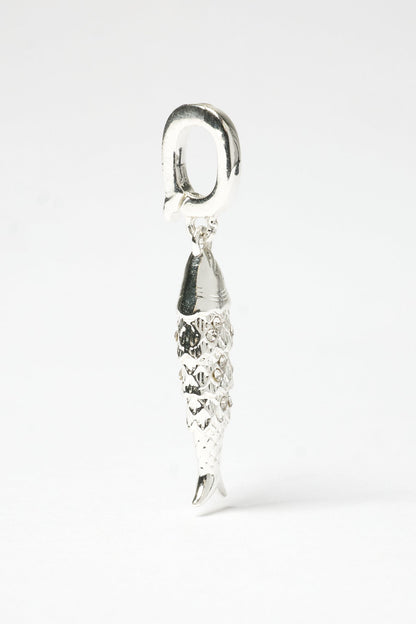 Colgante de pez con circonitas