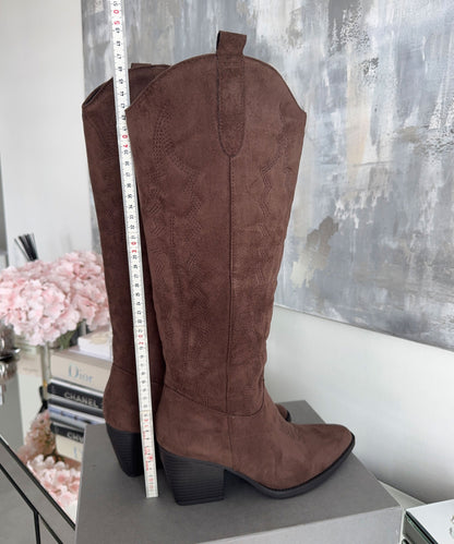 Botas cowboy Selenay altas de color marrón oscuro