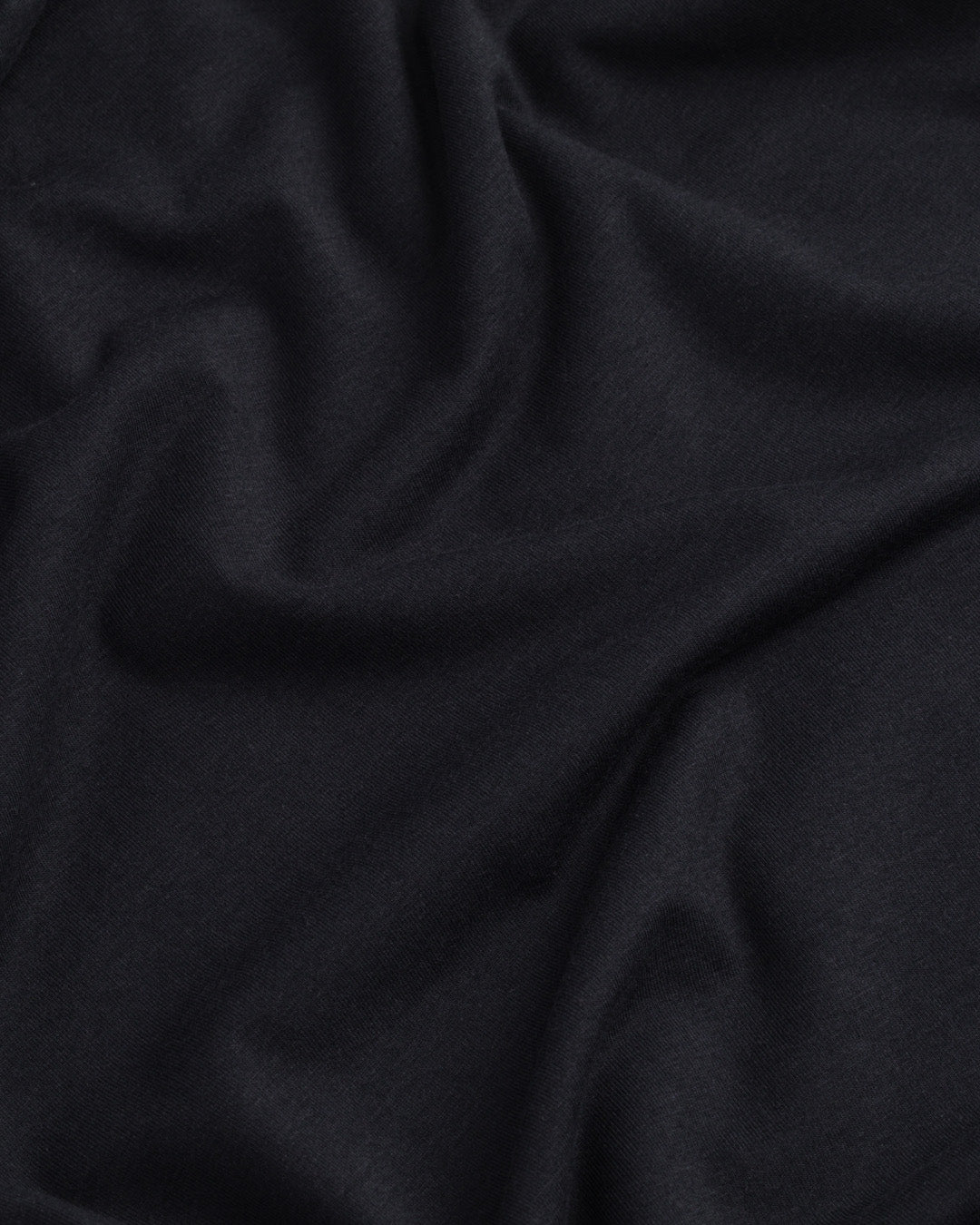 Vestido lencero con escote en V - Negro