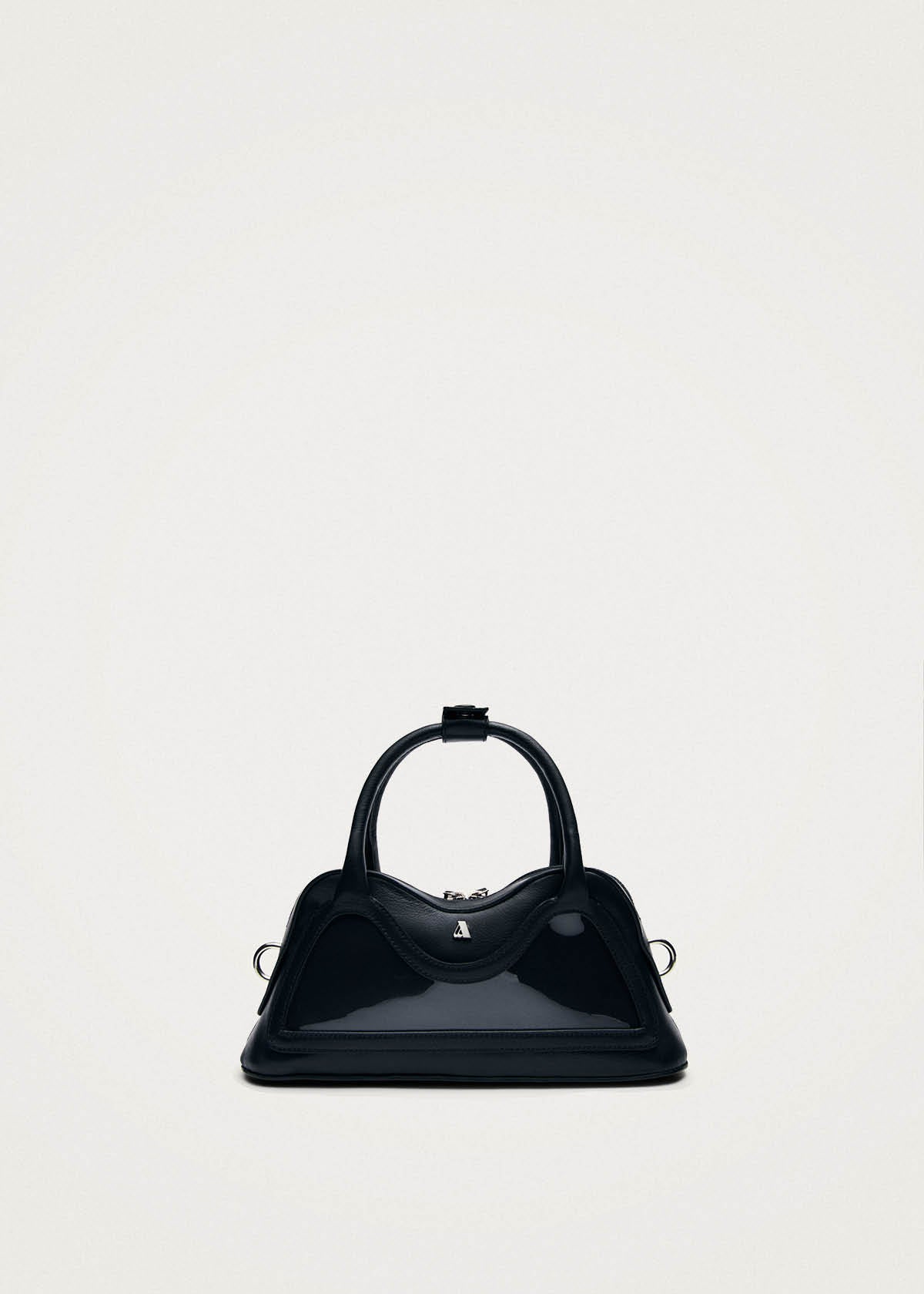 Bolso mini Hilma de vinilo y cuero negro