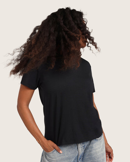 Camiseta clásica de cuello redondo para mujer - Negra