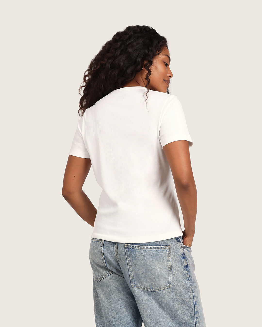 Camiseta de cuello redondo acanalada para mujer - Blanca