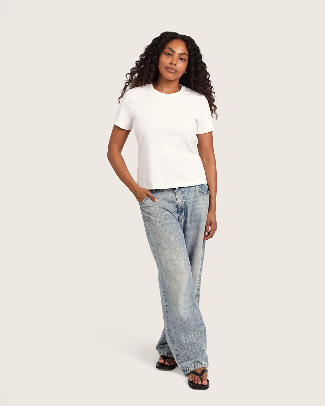 Camiseta de cuello redondo acanalada para mujer - Blanca