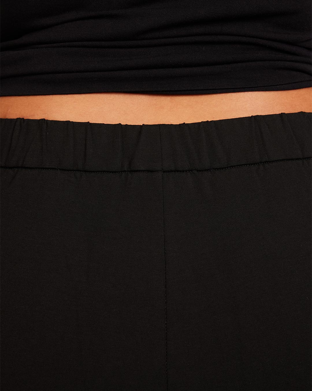 Pantalones de corte relajado - Regular - Negro