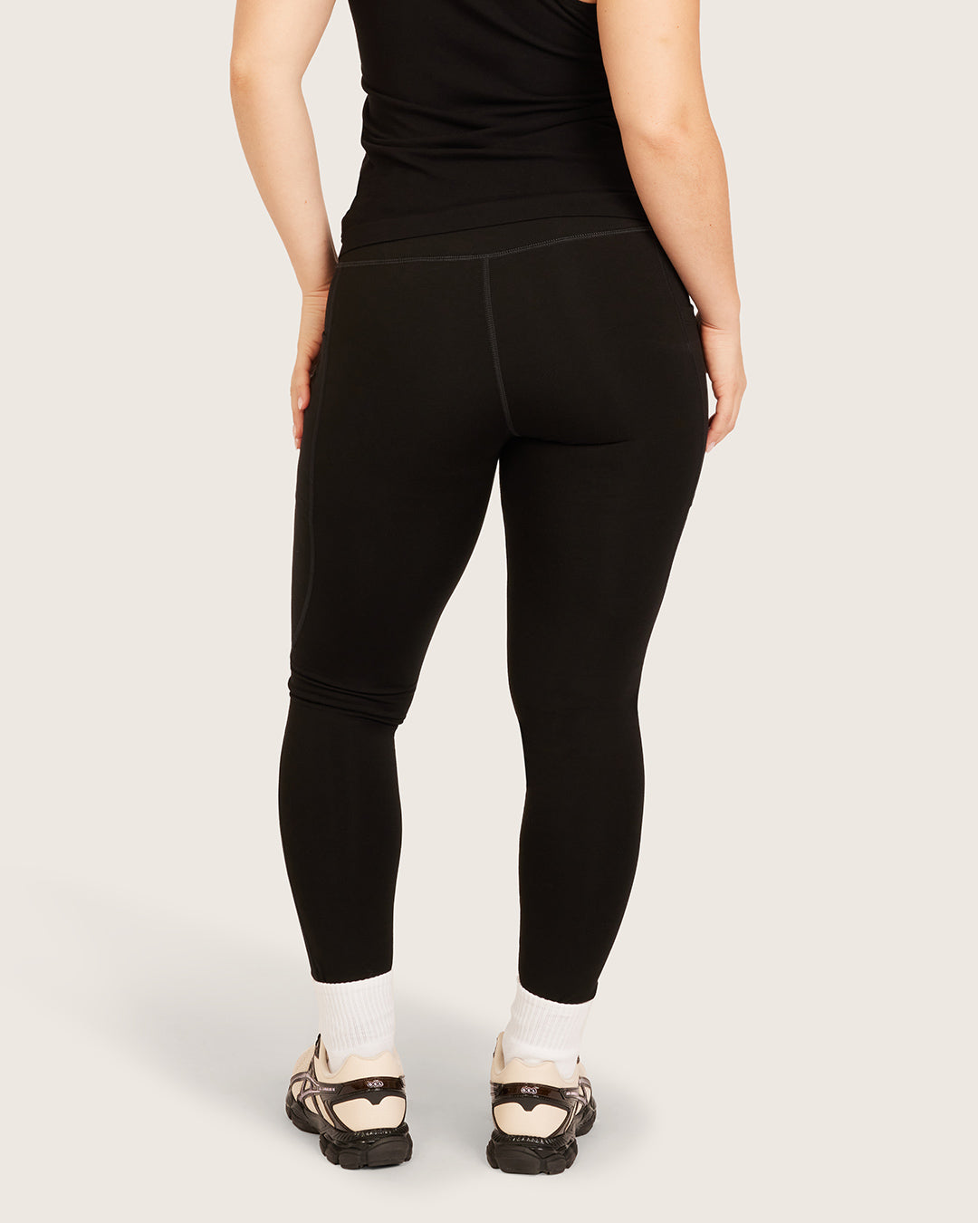 Leggings de cintura alta con bolsillo - Negro