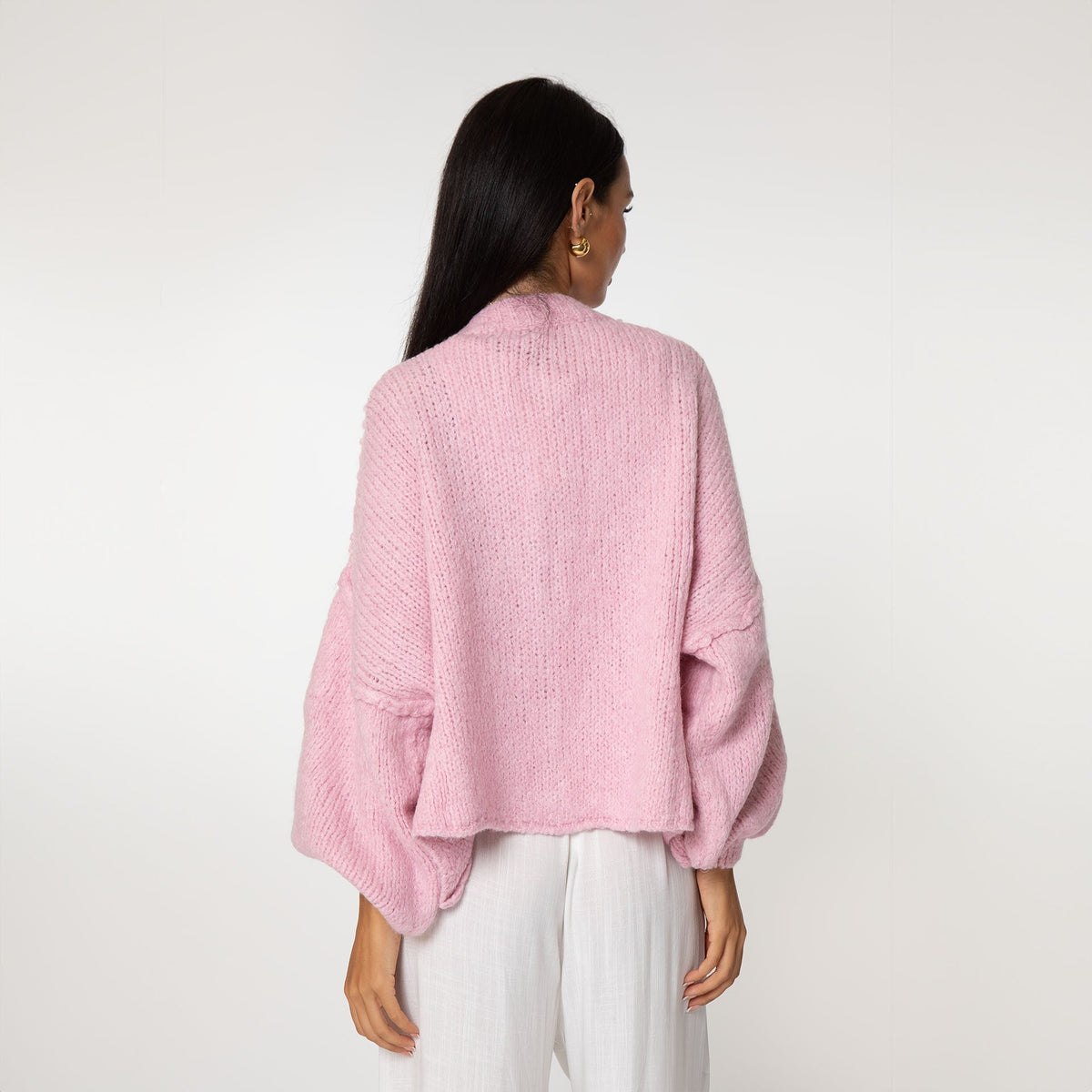 Oversized Cardigan Short "CozyGlam"