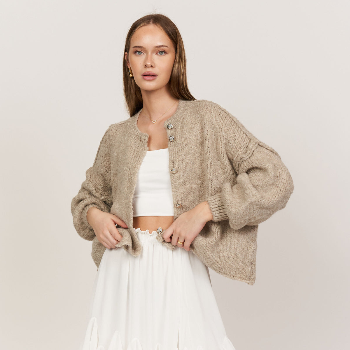Oversized Cardigan Short "CozyGlam"