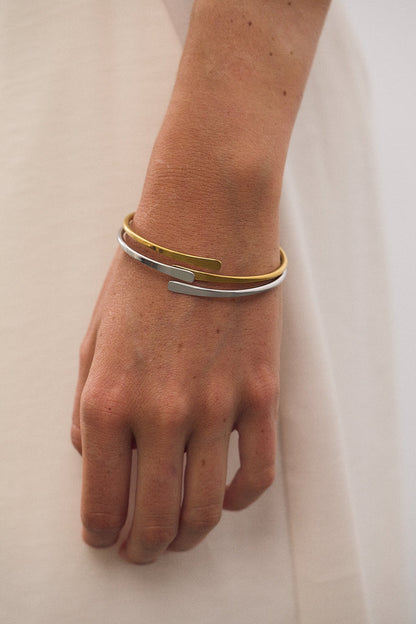 Pulsera doble fina